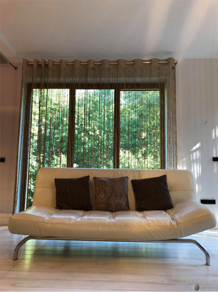 Luxury Apartment with Sea and Forest