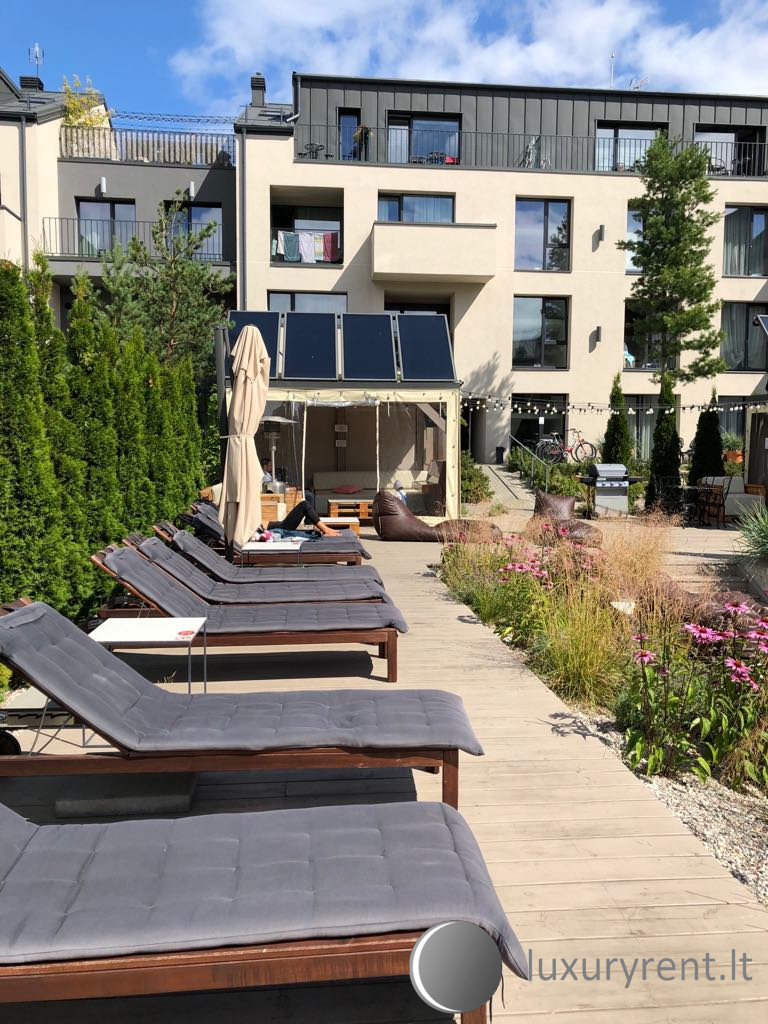 Malunų vilos su terasa 25 m2